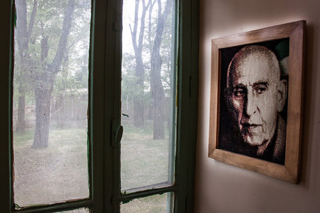 چرا خیابانی به نام مصدق نداریم؟